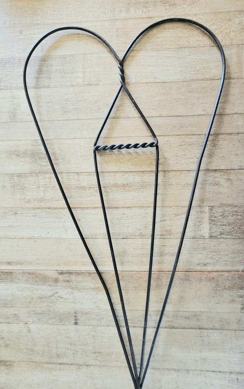 Decorative Wire Rug Beater Wood Handle Rustic Primitive Farmhouse Decor